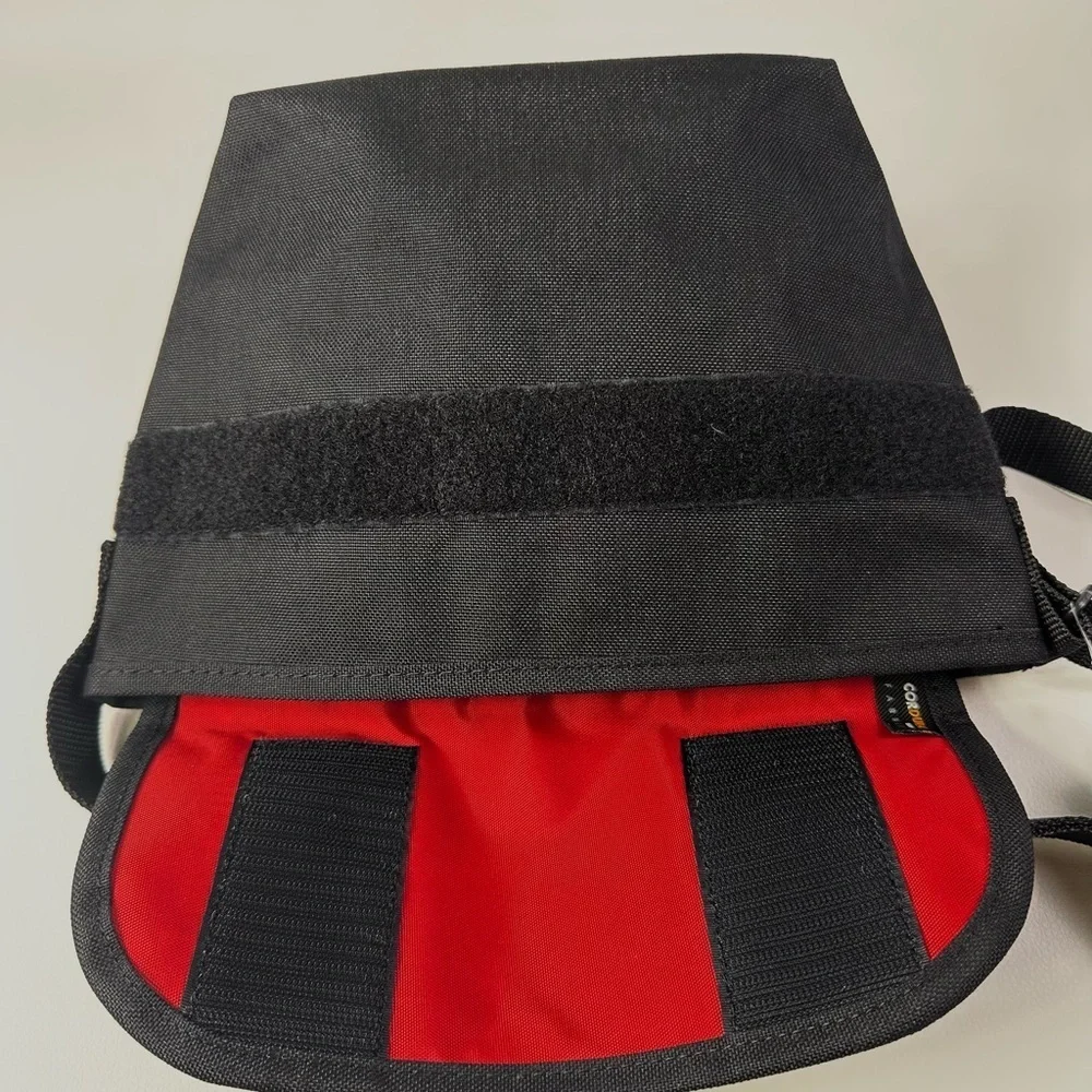 NEW Manhattan Portage Messenger Bag Black Crossbody Bag